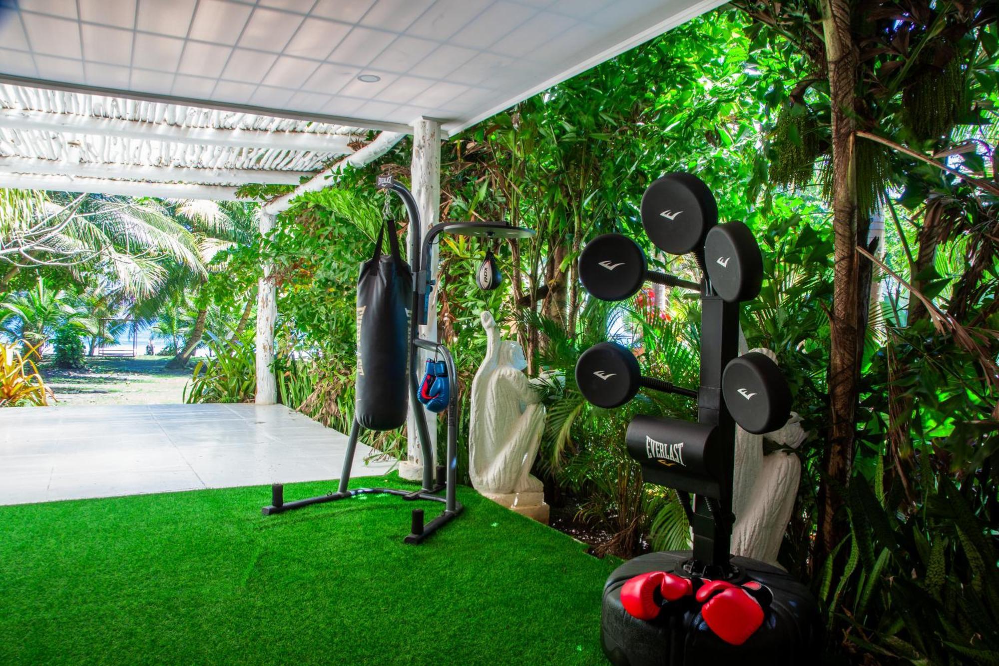 Puerto Viejo de Talamanca Le Cameleon Boutique Hotel מראה חיצוני תמונה