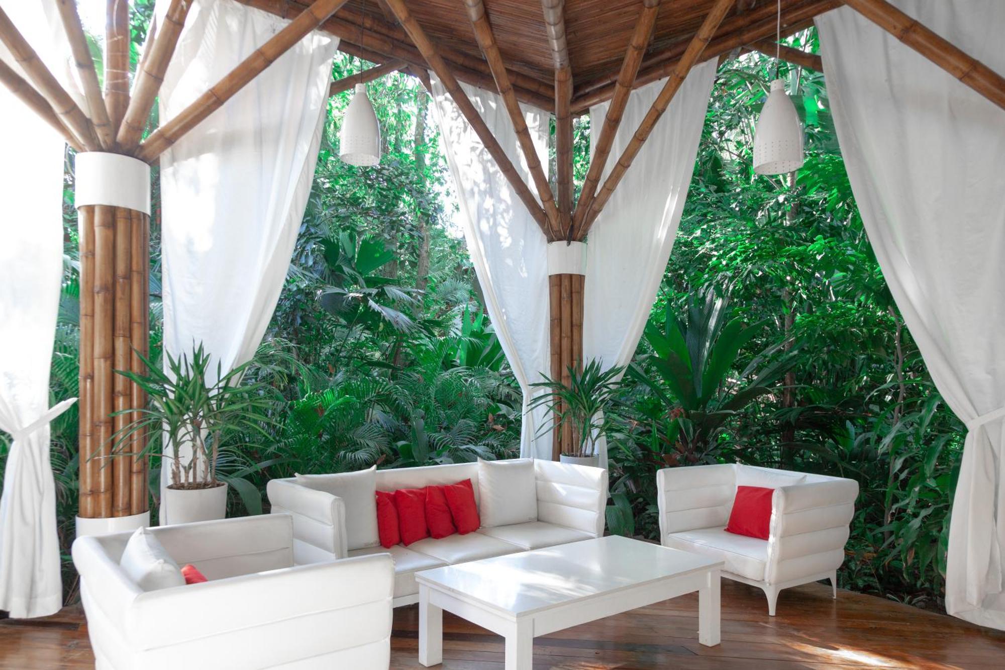 Puerto Viejo de Talamanca Le Cameleon Boutique Hotel מראה חיצוני תמונה
